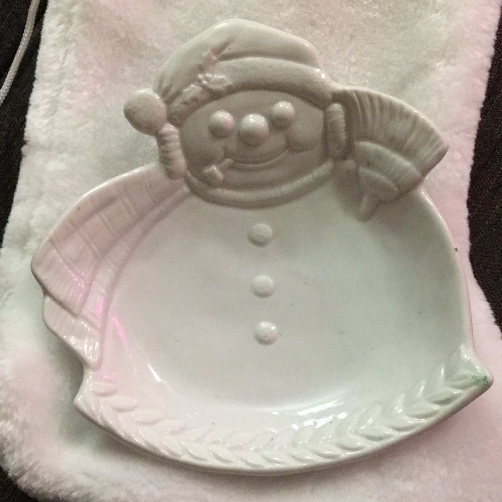 White Snowman Ceramic Plate